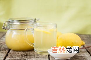 喝了蜂蜜水能吃鸡蛋吗,喝完蜂蜜能吃鸡蛋吗