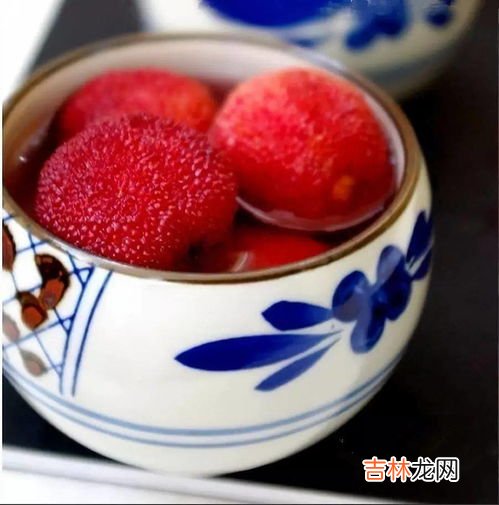 糖水杨梅可以保存多久,夏天杨梅可以放冰箱吗 杨梅放冰箱可以放多久
