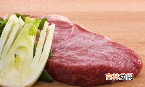 从冰箱拿出来的肉需要洗吗,买的肉放在冰箱洗干净好还是不洗好