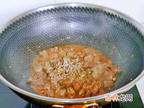 芹菜和鸭肉能一起吃吗,小炒鲜鸭片——促进食欲清肺解热