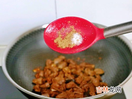 芹菜和鸭肉能一起吃吗,小炒鲜鸭片——促进食欲清肺解热