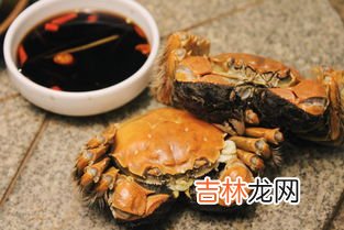 蒸螃蟹是冷水下锅还是热水下锅,蒸螃蟹是冷水还是热水