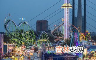 飞机托运10公斤多少钱,带宠物坐飞机要多少钱？