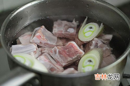 羊肉冷水泡一夜可以吗,羊肉允冷水泡一夜会坏吗