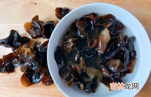 正确泡木耳方法,黑木耳正确泡法