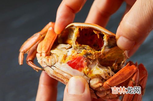 冻螃蟹直接蒸么还是先解冻,冻蟹直接蒸还是解冻蒸