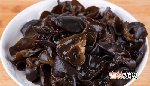 新鲜木耳泡多久就不能吃了,木耳泡多久就不能吃了 木耳泡多久