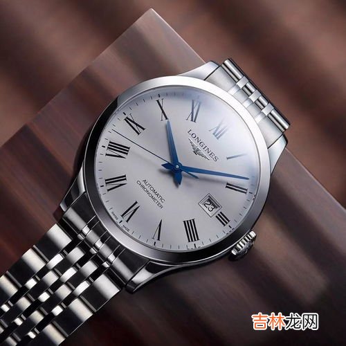 机械表需要手动上弦吗,自动机械表可以手动上弦吗