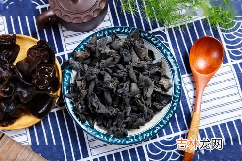 煮熟的隔夜木耳有毒吗,煮熟木耳过夜还能不能吃