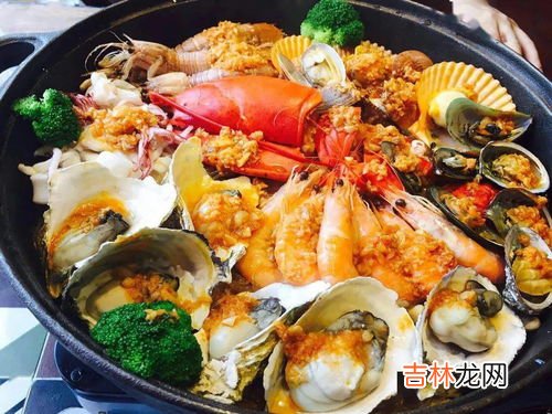 摸了海鲜怎么洗手,吃海鲜手上的腥味怎么去掉 吃海鲜手上的腥味去除方法
