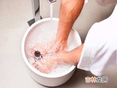 每天泡脚对身体有什么好处,经常泡脚有什么作用