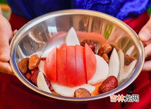 羊肉和柿子能一起吃吗,羊肉和柿子可以一起吃吗？