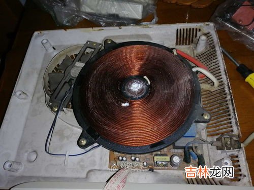 电磁炉滴滴响不加热是什么原因,美的电磁炉滴滴滴响,不加热