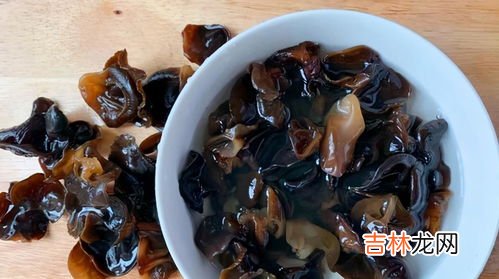 木耳泡发2一3天能吃吗,木耳泡发2一3天能吃吗