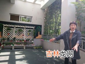 男童被幼儿园关办公室一天,男孩被遗弃幼儿园多日，母亲答应来接，父母之间的恩怨该牵扯到孩子吗？