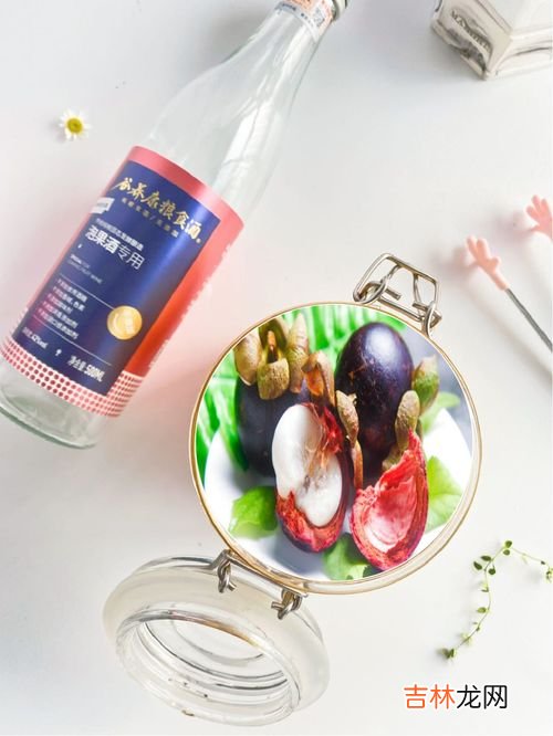 杏子泡酒的功效与作用禁忌,青杏酒的里面里边泡过酒的杏能吃吗?