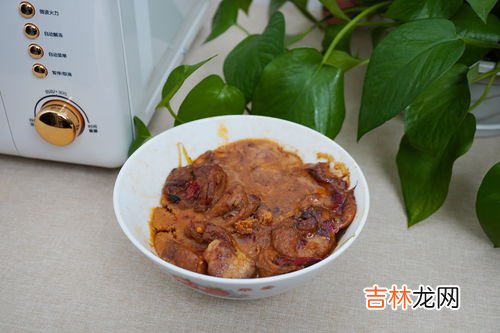 生肉可以用微波炉做熟吗,生肉微波炉能加热熟吗？