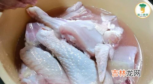 生肉焯水的步骤,生肉怎么去血水 冷水下锅还是热水下锅