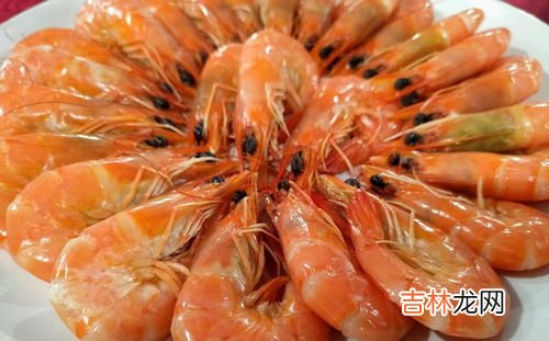 虾尾焯水应该用冷水还是热水,虾是冷水焯还是热水焯