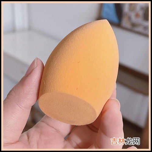 刚买回来的海绵蛋要洗吗,刚买回来的鸡蛋要先洗干净再保存吗t?