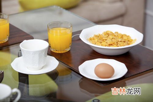 豆浆和鸡蛋能一起吃吗,豆浆和鸡蛋可以一起吃吗