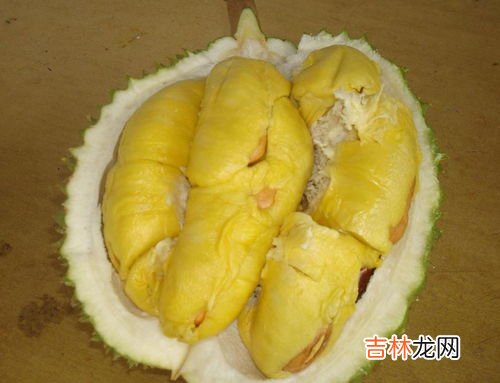 榴莲的臭味有毒吗,榴莲有一股农药味儿能吃吗