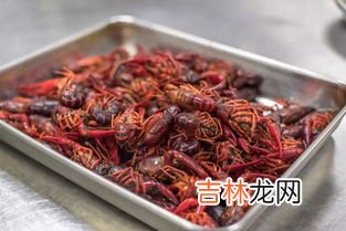 怎么剥小龙虾,龙虾怎么剥开怎么吃呢