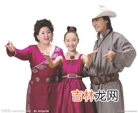 吉祥三宝是什么意思,吉祥三宝与吉祥八宝分别是什么意思有什么关系