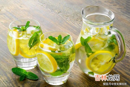 黄瓜和柠檬泡水的功效,柠檬能配黄瓜泡水喝会拉肚子吗?