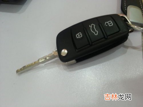 车钥匙锁车里了怎么办,车钥匙锁车里了怎么办