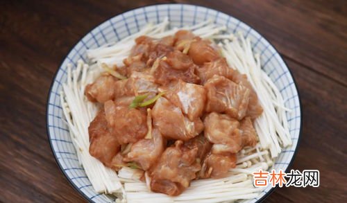 龙利鱼蒸多长时间,龙利鱼清蒸多长时间 清蒸龙利鱼是冷水下锅还是热水
