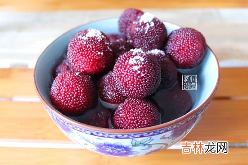 怎样清洗杨梅里的虫子,成熟的杨梅容易长虫,该如何进行防治?