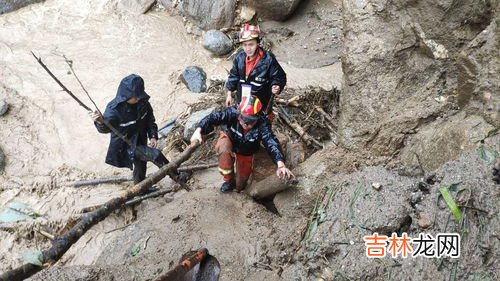 突遇山体滑坡该怎么自救,山体滑坡如何自救
