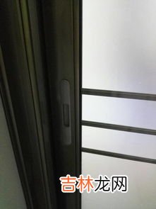 门在里面反锁了外面用钥匙能打开吗,门从里面反锁了外面用钥匙能开吗