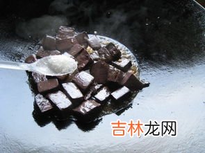 猪血煮多久熟,猪红要煮几分钟才熟 煮猪血的时间