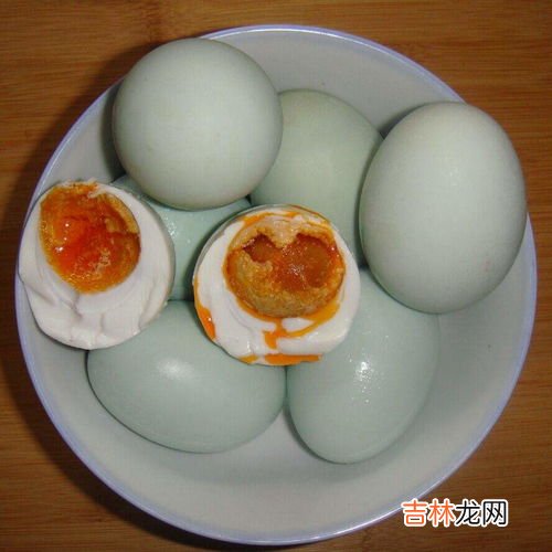 咸鸭蛋水洗后如何存放,腌好的咸鸭蛋怎么长时间保存 腌好的咸鸭蛋保存方法