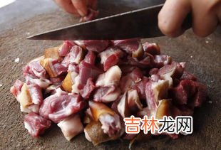 狗肉和西瓜可以一起吃吗,狗肉不能和什么一起吃