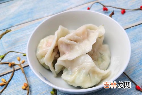 虾仁配什么蔬菜包饺子,虾仁饺子馅放什么菜