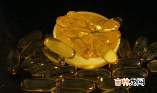 鱼油不能和什么一起吃,鱼油不能和什么一起吃&#047;同吃