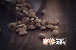 怎样腌制苦杏仁,苦杏仁怎么能淹菜吗