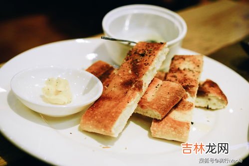 怎样腌制苦杏仁,苦杏仁怎么能淹菜吗