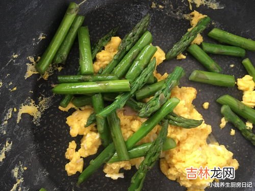 芦笋与什么一起炒最营养,芦笋怎么吃最营养 芦笋的家常做法步骤