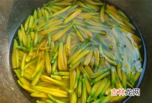 新鲜黄花菜有毒吗?怎么吃,黄花菜有毒吗