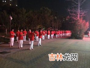 广场舞扰民问题怎么才可以解决,备受诟病的广场舞扰民现象该如何治理呢？治理的难点在哪里？