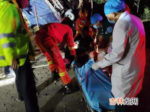 土耳其数名儿童被困超130小时后获救,奇迹出现！地震后3岁女童被埋65小时后救出，官方对此有何表示？