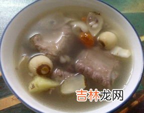 莲子红枣排骨汤的功效,排骨红枣莲米可以一起煮汤吗
