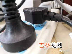 插头有点烧焦还能用吗,插头有点烧焦，正常吗？影响使用吗？