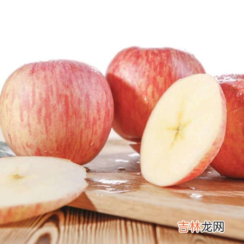 苹果表皮油油的洗不掉,为什么苹果放久了表面会有一层油?吃起来不脆的
