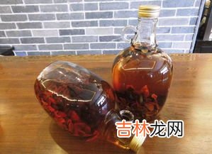 桃金娘泡酒有什么功效,桃金娘泡酒