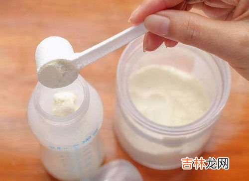奶粉变硬还能喝吗,奶粉变硬了还可以喝吗